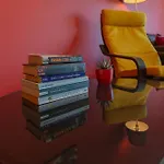 Ldapartments - Spacious Haven W/lift&garage *