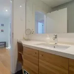 Ldapartments - Spacious Haven W/lift&garage *