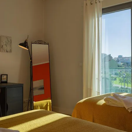 Ldapartments - Spacious Haven W/lift&garage Апартаменти Лісабон